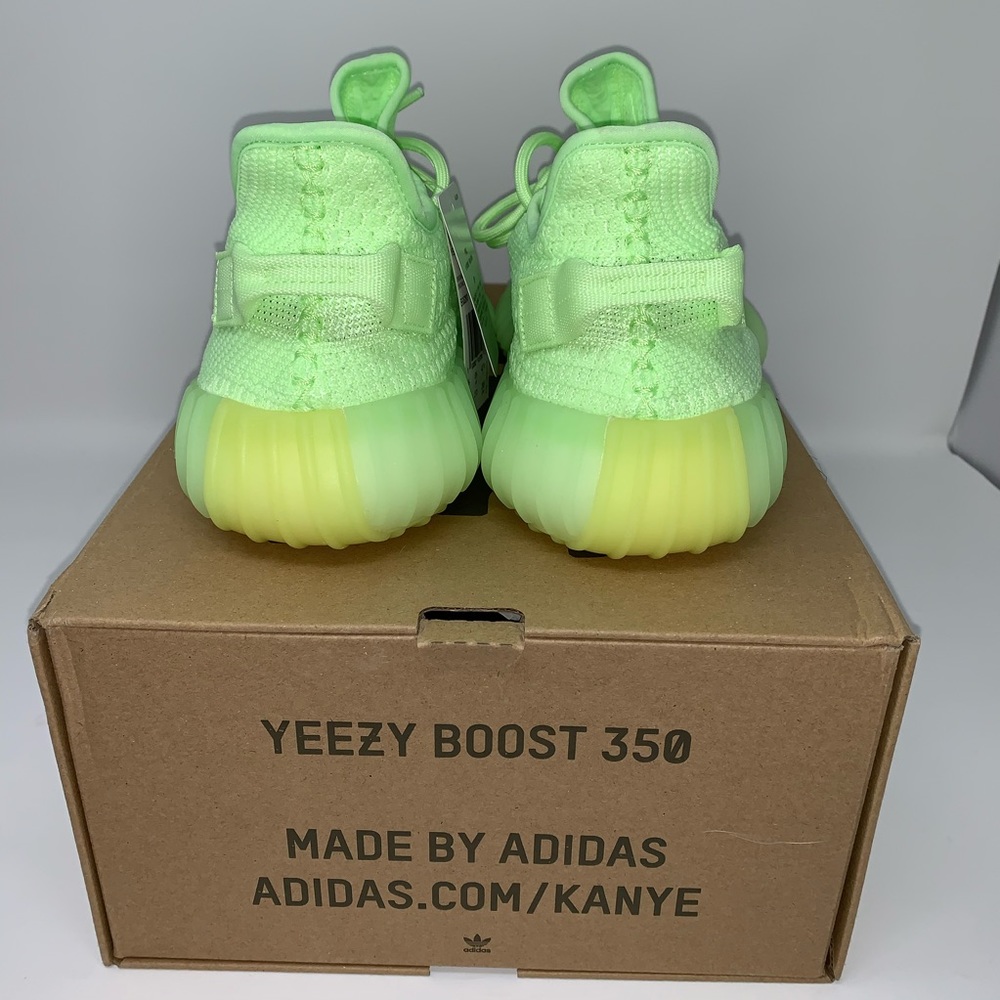 Yeezy Boost 350 ‘GID’ (glow)